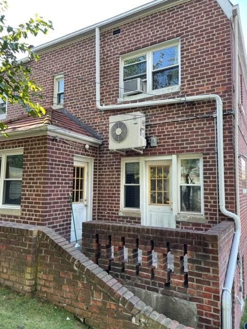 Building Photo - 141-32 68th Dr