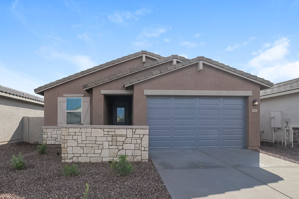 Foto principal - 5635 W Walatowa St