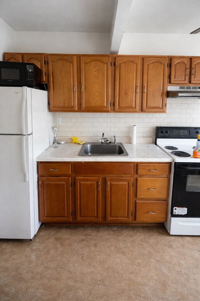 Foto del edificio - 6038 Baltimore Ave