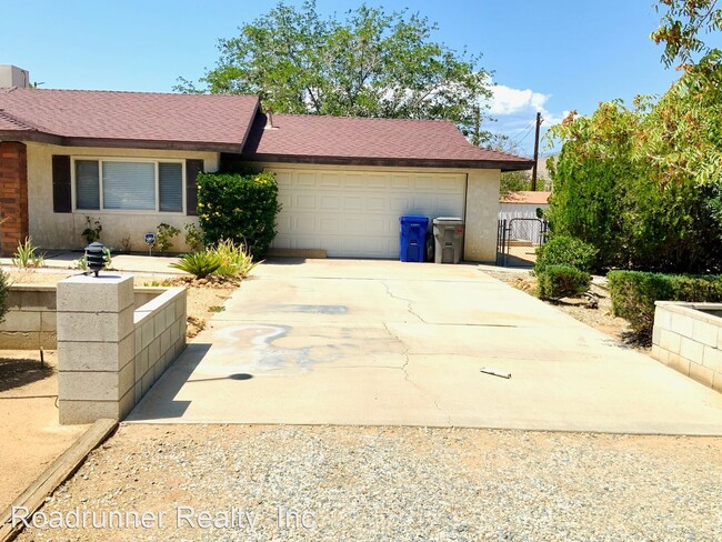 Building Photo - 3 br, 2 bath House - 7686 Bannock