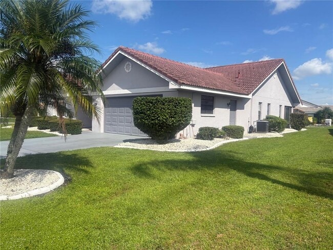 Building Photo - 1831 Wolf Laurel Dr