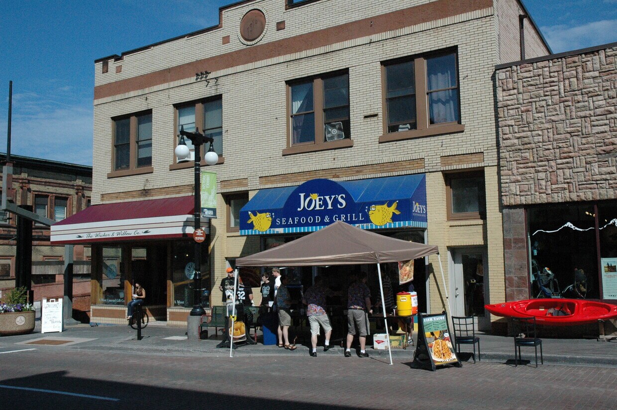 302 Shelden Ave Unit 1, Houghton, MI 49931 Apartments in Houghton, MI