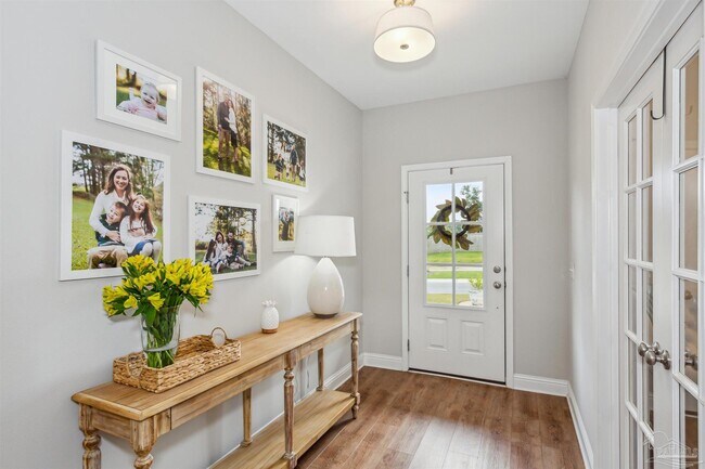 Foto del edificio - 400 Broadleaf Cir
