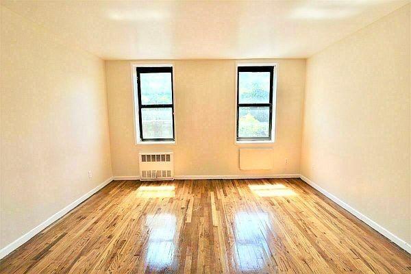 Foto principal - 1 bedroom in Bronx NY 10463