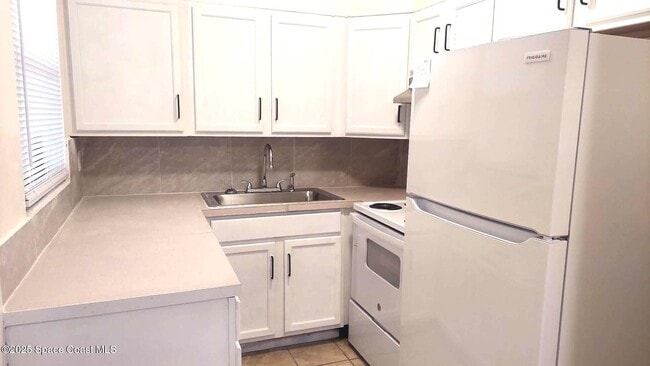 Building Photo - 419 N Fiske Blvd