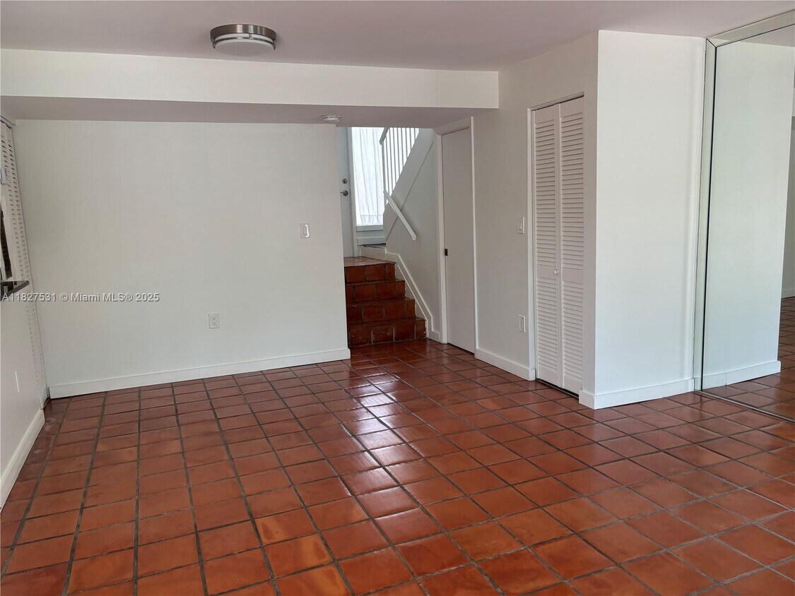 Primary Photo - 6800 SW 45th Ln
