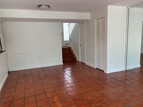 Building Photo - 6800 SW 45th Ln