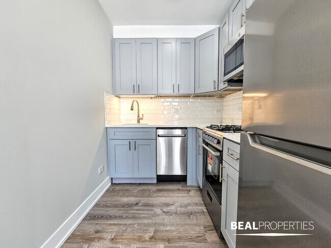 Photo - 505 W Belmont Ave Apartment