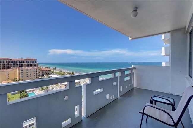 Building Photo - 3111 N Ocean Dr