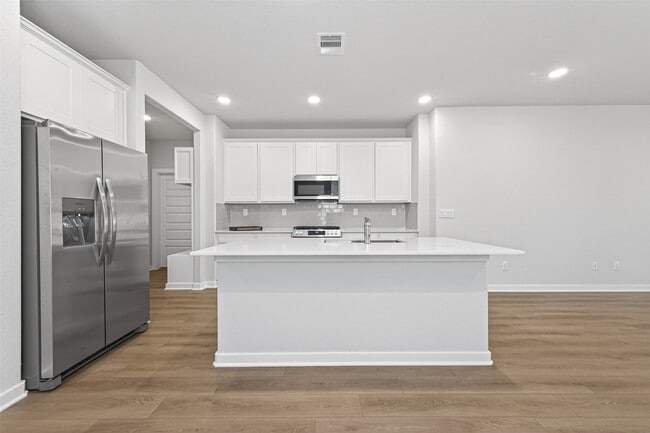 Foto del edificio - 8514 Blueberry Ash St