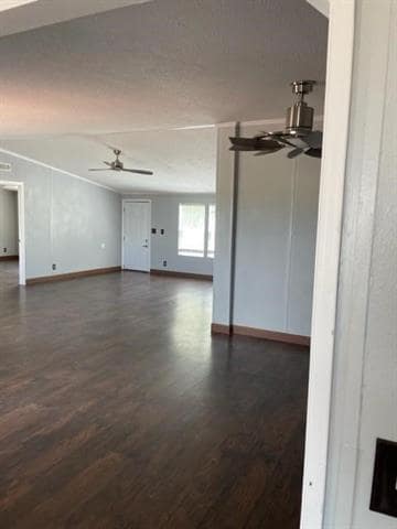 Building Photo - 443 FM547