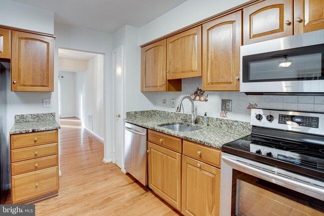 Building Photo - 9620 Masterworks Dr