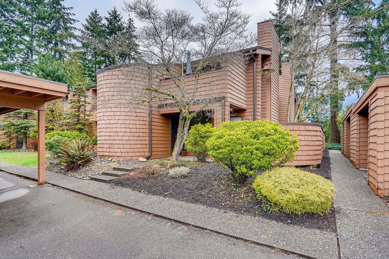 Primary Photo - 11506 NE 128th St