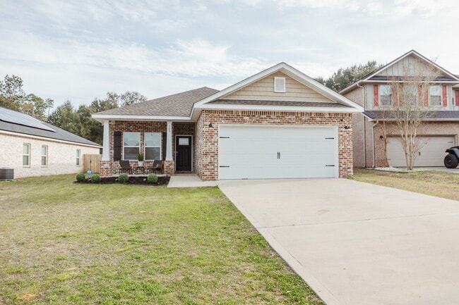 Building Photo - 105 Sago Palm Wy