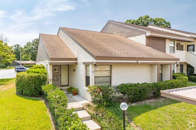 3535 Countrybrook Ln Palm Harbor, FL - Countrybrook