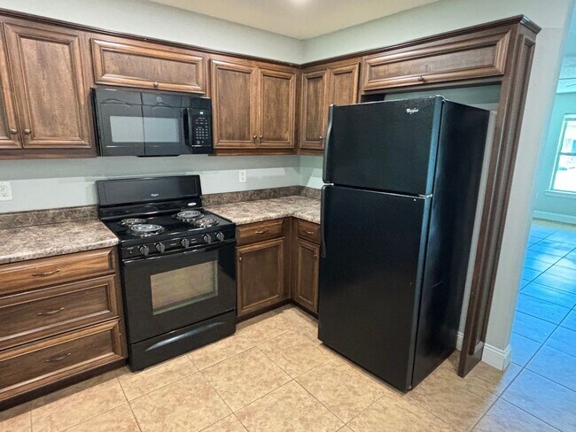 Foto del edificio - 4117 Mulligan Rd