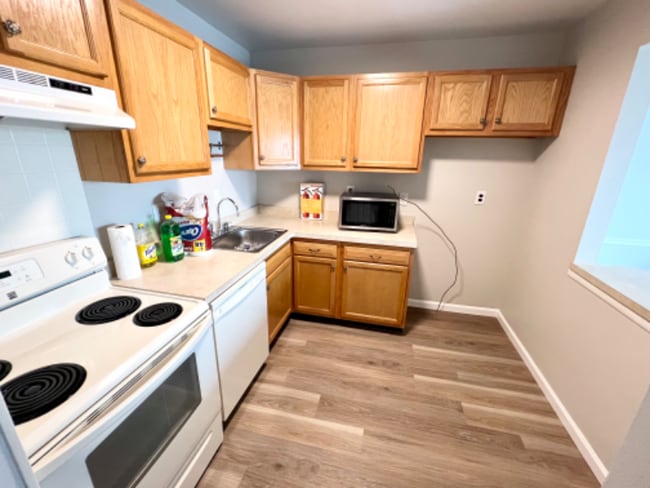 Building Photo - 5111 E Brigantine Ct