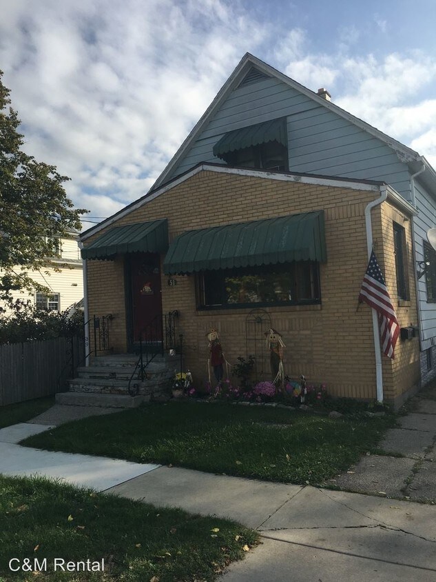51 Shanley St, Cheektowaga, NY 14206 Condo for Rent in Cheektowaga