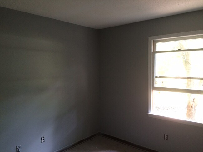 Building Photo - 112 Meadow Run