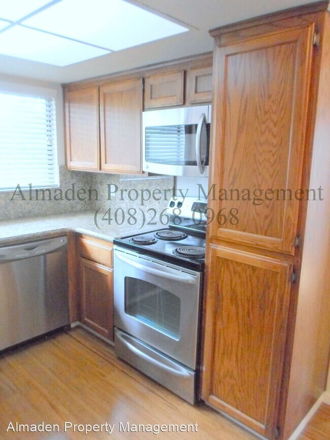 Building Photo - 3 br, 2 bath House - 20451 Kirkmont Drive
