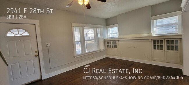 Foto del edificio - 2941 E 28th St