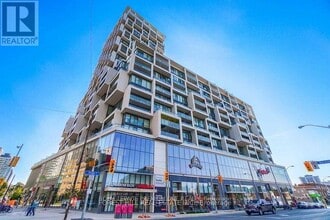 Building Photo - 5 Soudan Ave