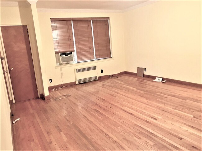 Foto del edificio - 2161 84th St