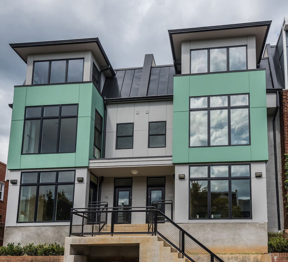 Foto principal - 729 Hobart Pl NW