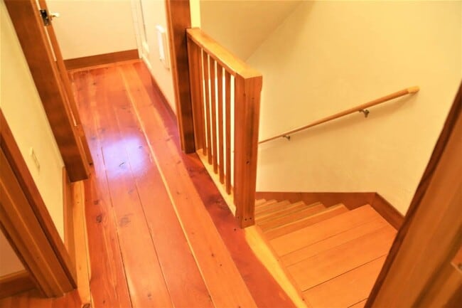 Foto del edificio - Extraordinary 2bed/2bath Loft in Historic Barn next door to Oregon State