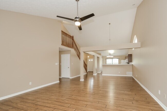 Building Photo - 613 Quail Hollow Dr