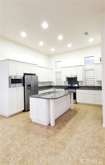 Foto del edificio - 61 Mission Bell