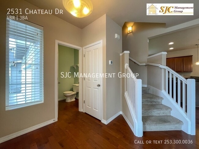 Building Photo - 2531 Chateau Dr
