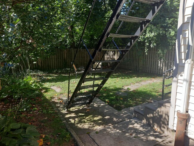 Foto del edificio - 5512 Morris St