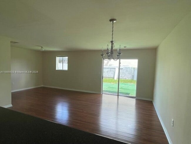 Foto del edificio - 13517 SW 262nd St