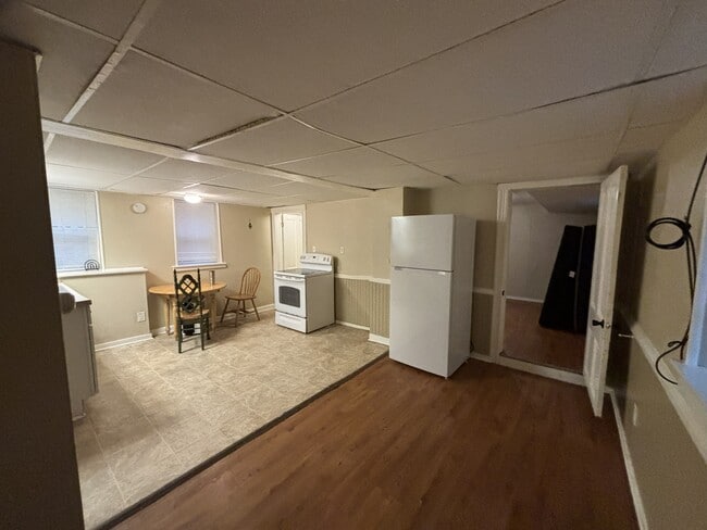 Foto del edificio - 318 N 41st St