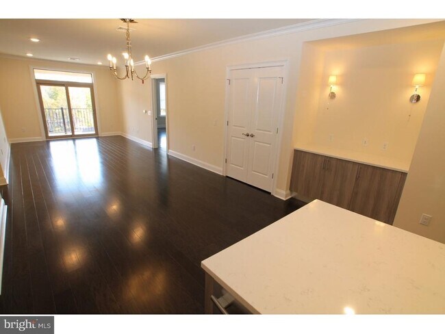 Foto del edificio - 200 N Sycamore St