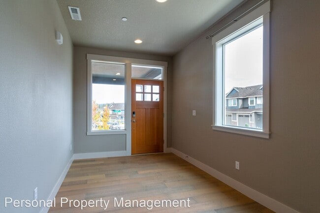 Building Photo - 3 br, 2.5 bath House - 3700 NW 64th Ave