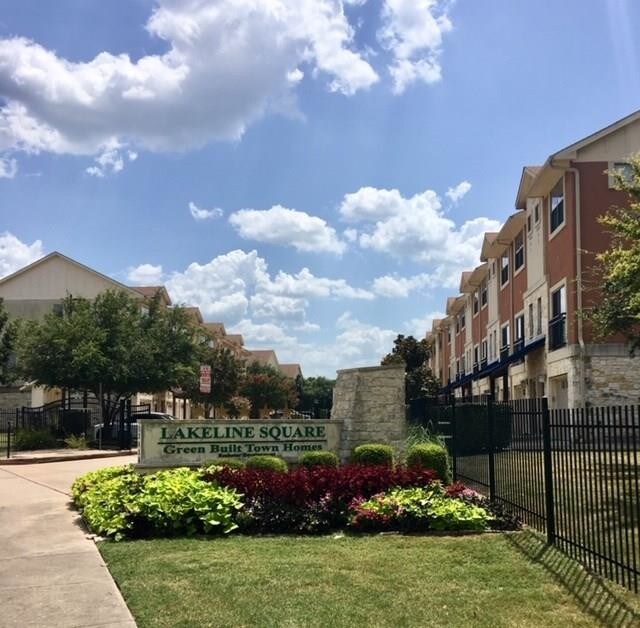 Foto principal - 13420 Lyndhurst St