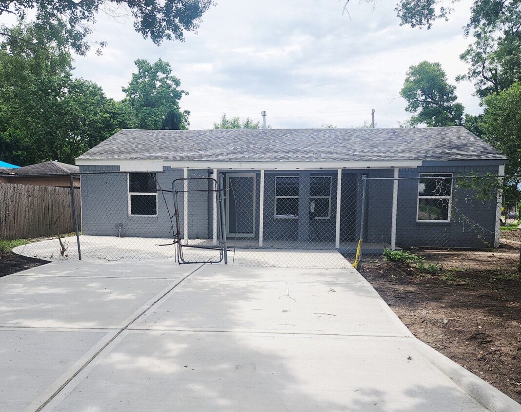 Foto principal - 4702 Marietta Ln