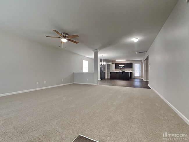 Building Photo - 170 Overcup Ct