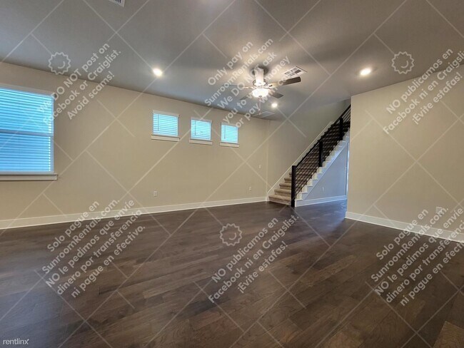 Foto del edificio - 4 br, 2.5 bath House - 15701 Edisto Dr