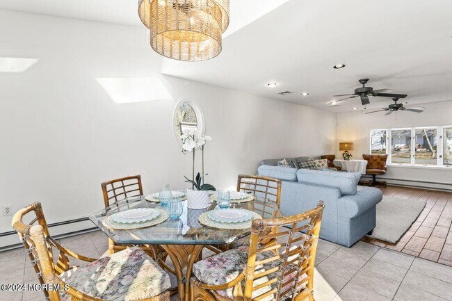 Foto del edificio - 610 Wildwood Rd