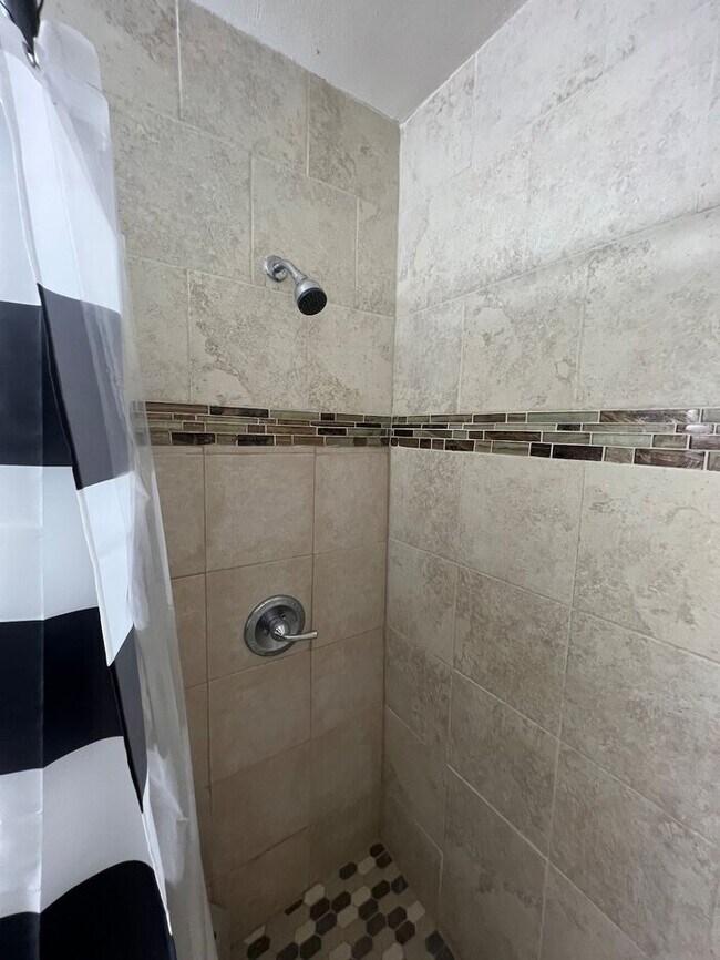 Foto del edificio - Cozy Zen Room In Central Home