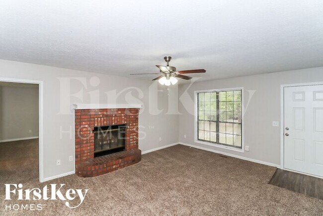 Foto del edificio - 4650 Fox Hollow Ct