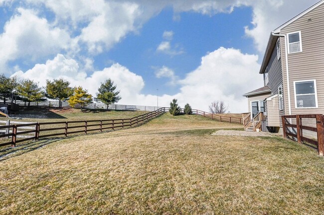 Foto del edificio - 6995 Hearthwood Dr