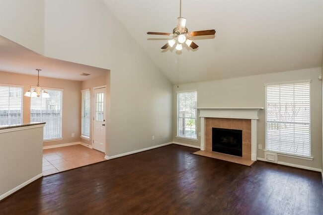 Building Photo - 22126 Legendre Rd