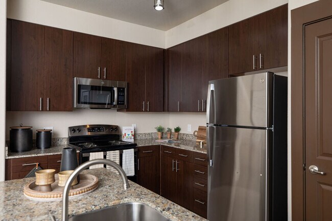 Building Photo - Fresh Start, Fresh Space