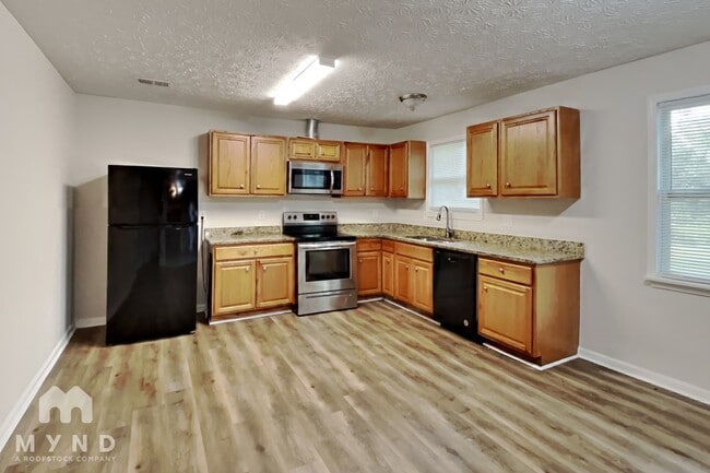 Foto del edificio - 7510 Elliot Way