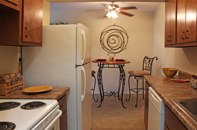 Beautiful Kitchens - Westbrook Village