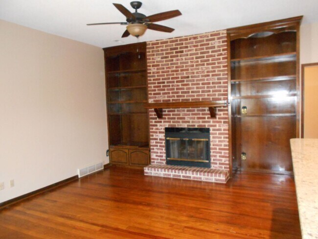 Foto del edificio - 510 1/2 Delaware